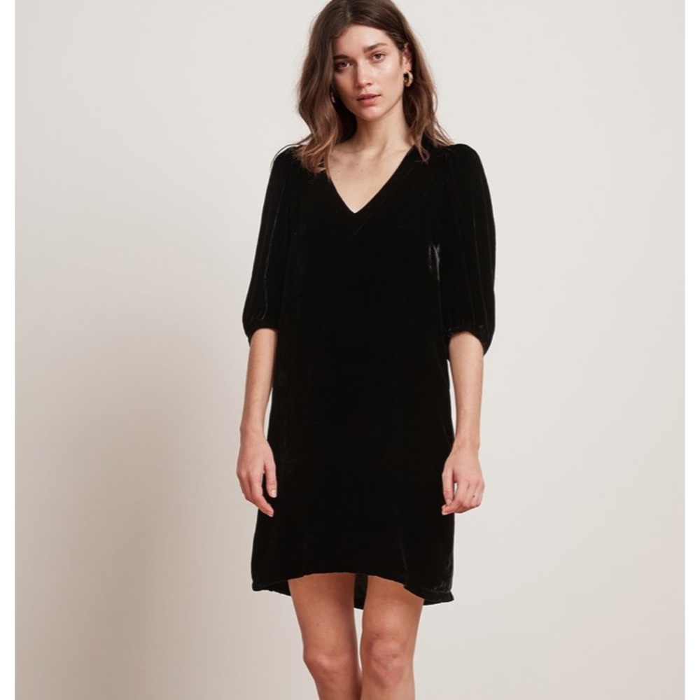 NEW Velvet by Graham & Spencer Anthro velour dress
